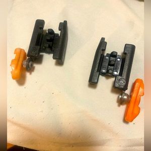 Cadillac GM window replacement guides (2)